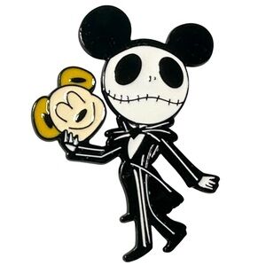 Pin Jack Skellington 1.9” Enamel Brooch